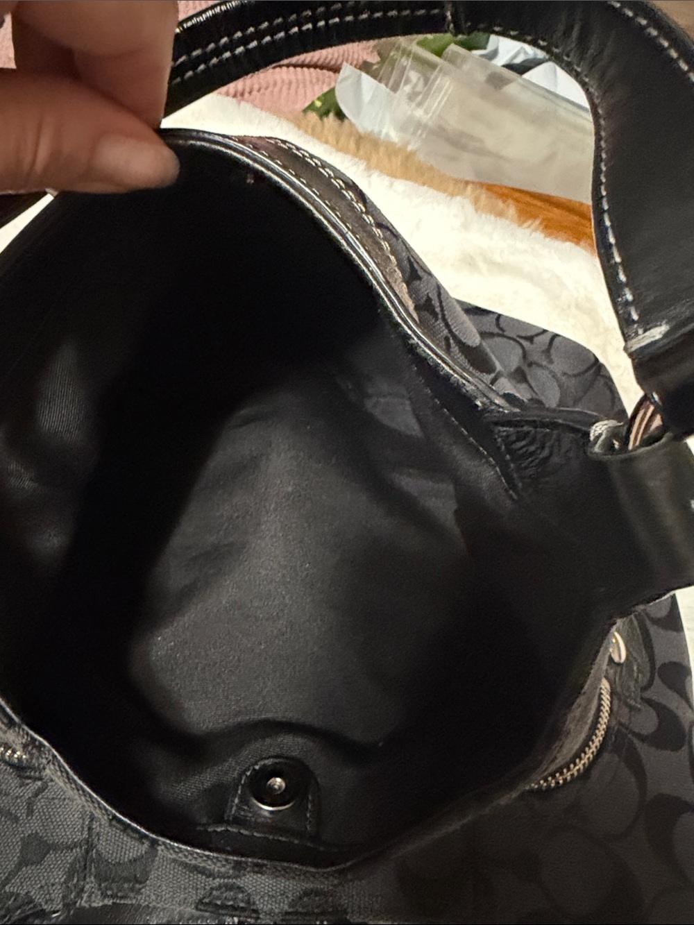 Y2K Vtg Coach Black Signature Soho Hobo Canvas and Leather - Picture 9 of 11